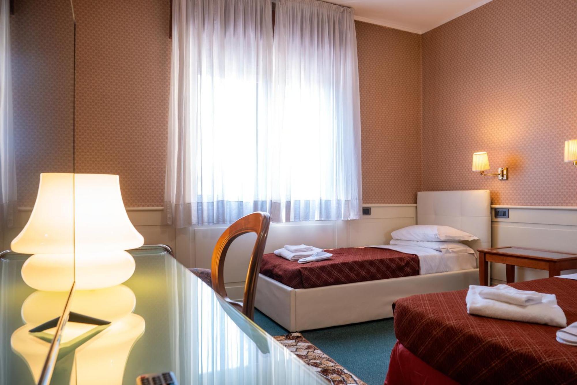Hotel Alla Giustizia Μέστρε Εξωτερικό φωτογραφία